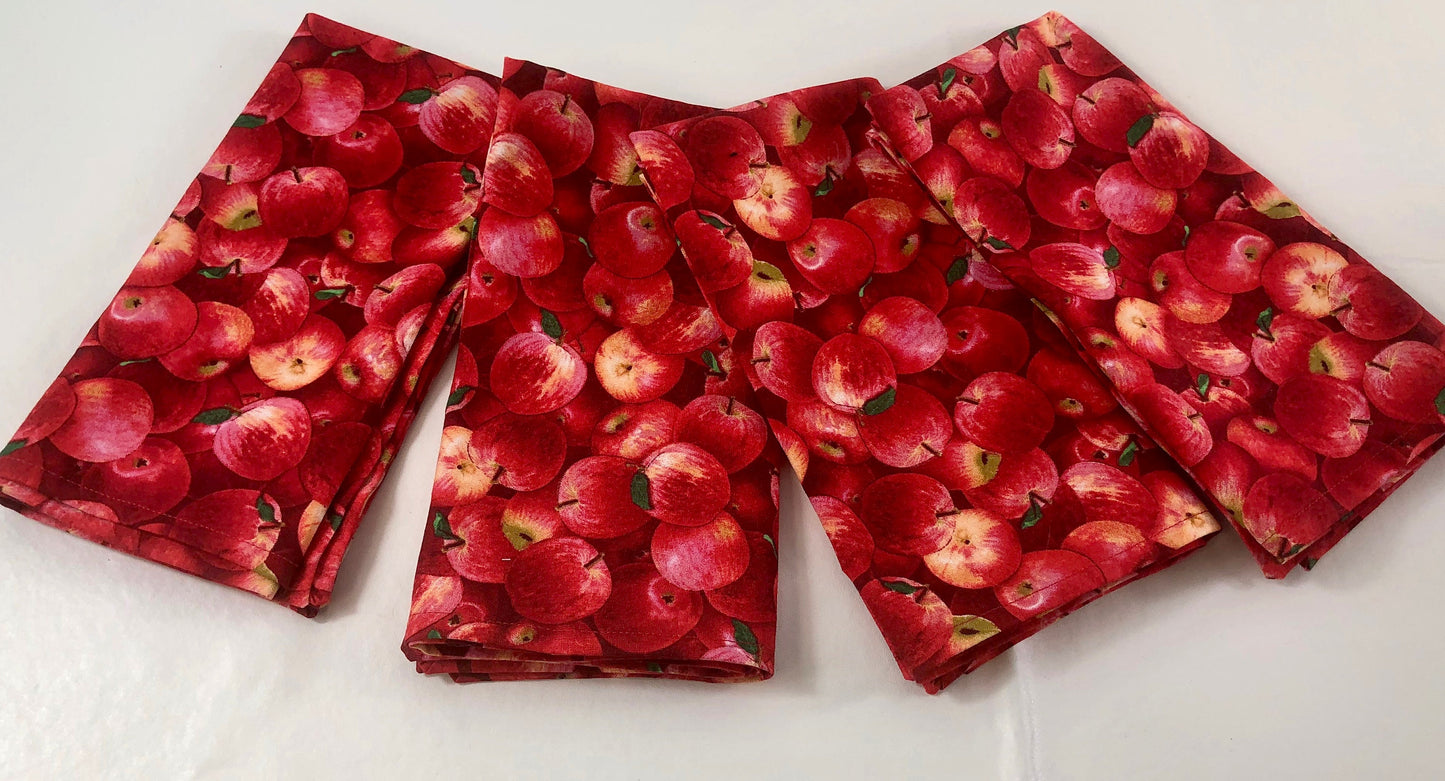 Cloth Napkins Delicious looking APPLES allover print   Set of 4 - 17" square Cloth Napkins     Eco-Friendly